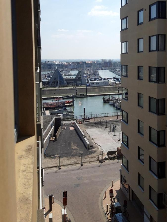 Zijdelings Zeezicht 2 Slaapkamers 2 Badkamers Appartement